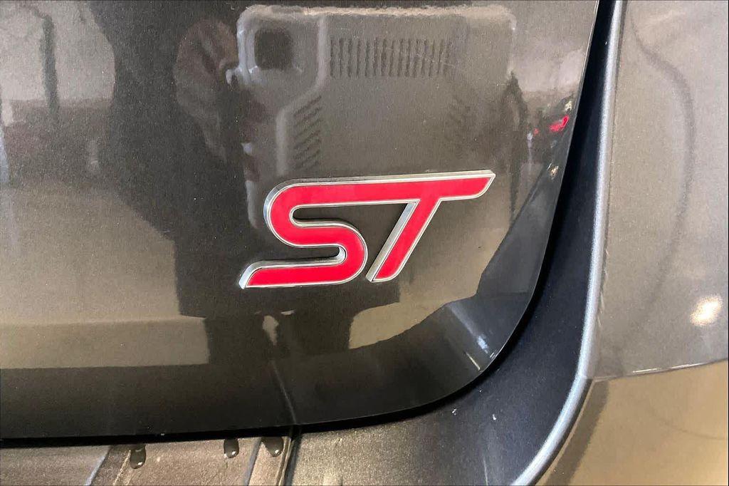 used 2020 Ford Explorer car, priced at $25,692