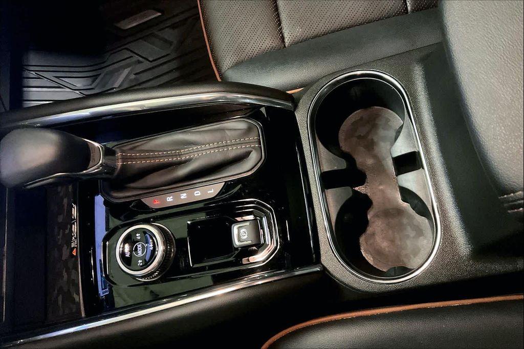 used 2024 GMC Canyon car, priced at $39,891