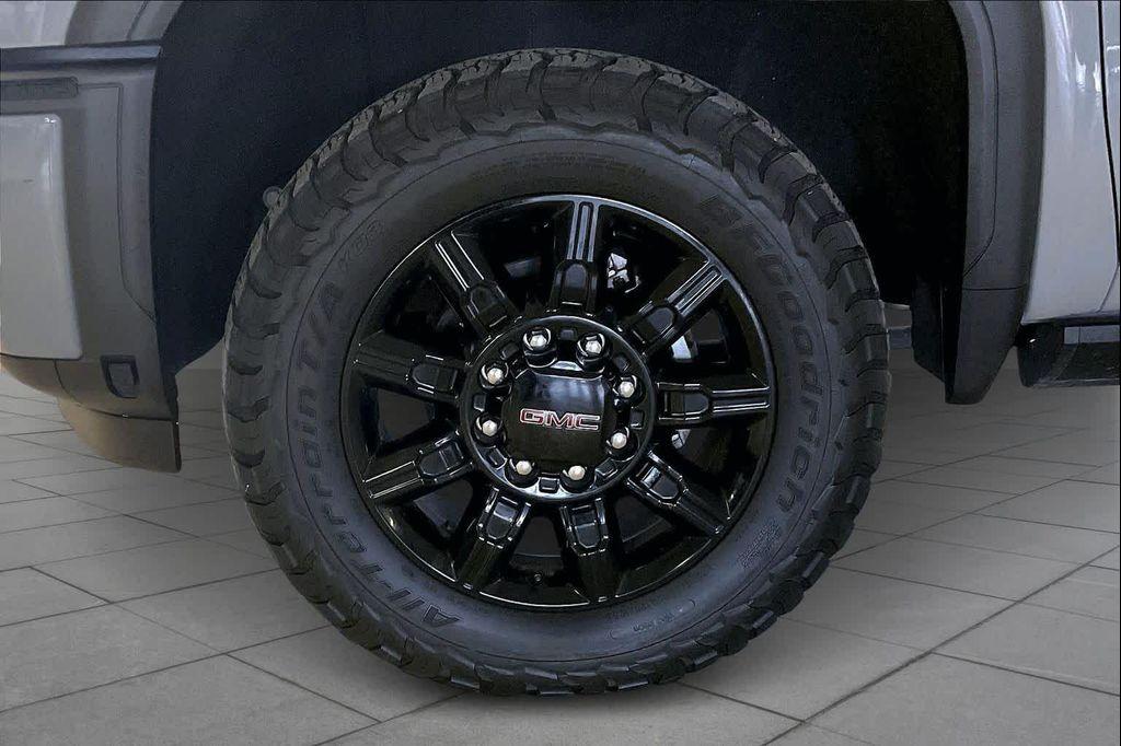 used 2024 GMC Sierra 2500 car, priced at $73,481