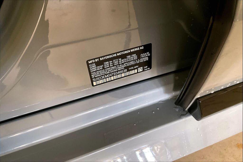 new 2026 BMW X7 car, priced at $102,935