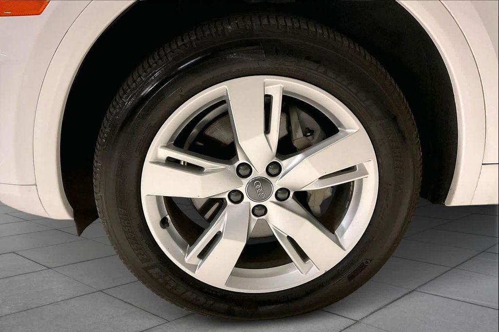 used 2018 Audi Q5 car, priced at $14,981