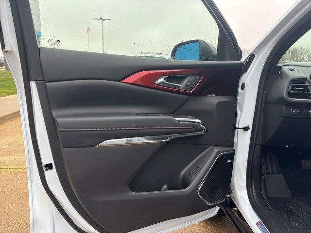 new 2026 Chevrolet Traverse car, priced at $59,915