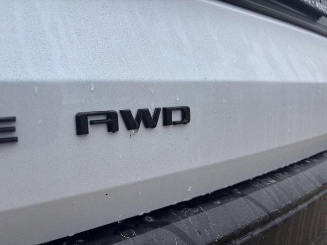 new 2026 Chevrolet Traverse car, priced at $59,915