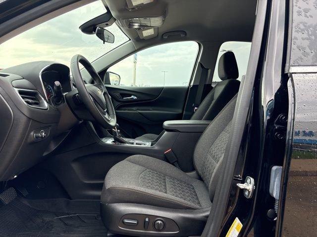used 2024 Chevrolet Equinox car, priced at $25,995