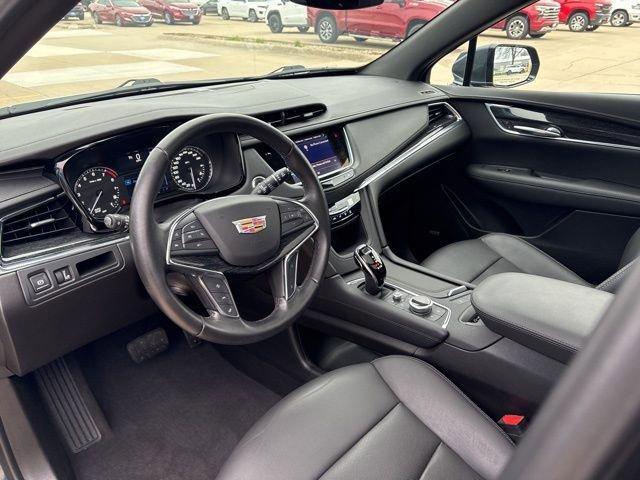 used 2021 Cadillac XT5 car, priced at $25,995