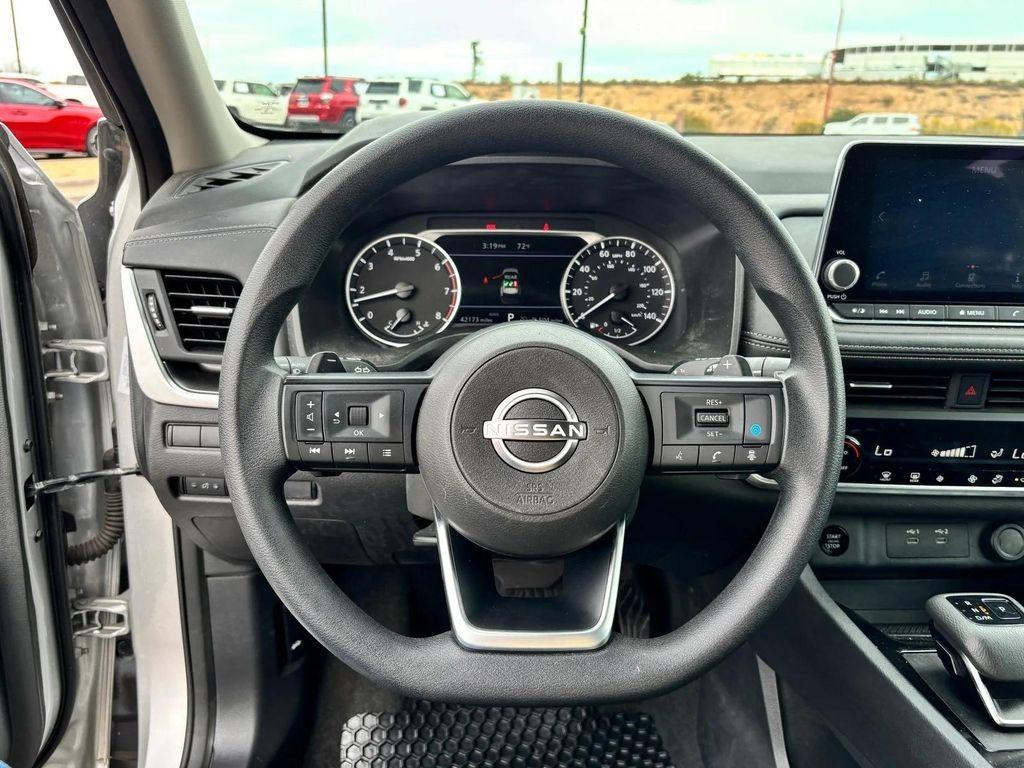 used 2024 Nissan Rogue car, priced at $19,487