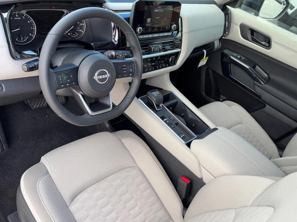 new 2025 Nissan Pathfinder car, priced at $32,440