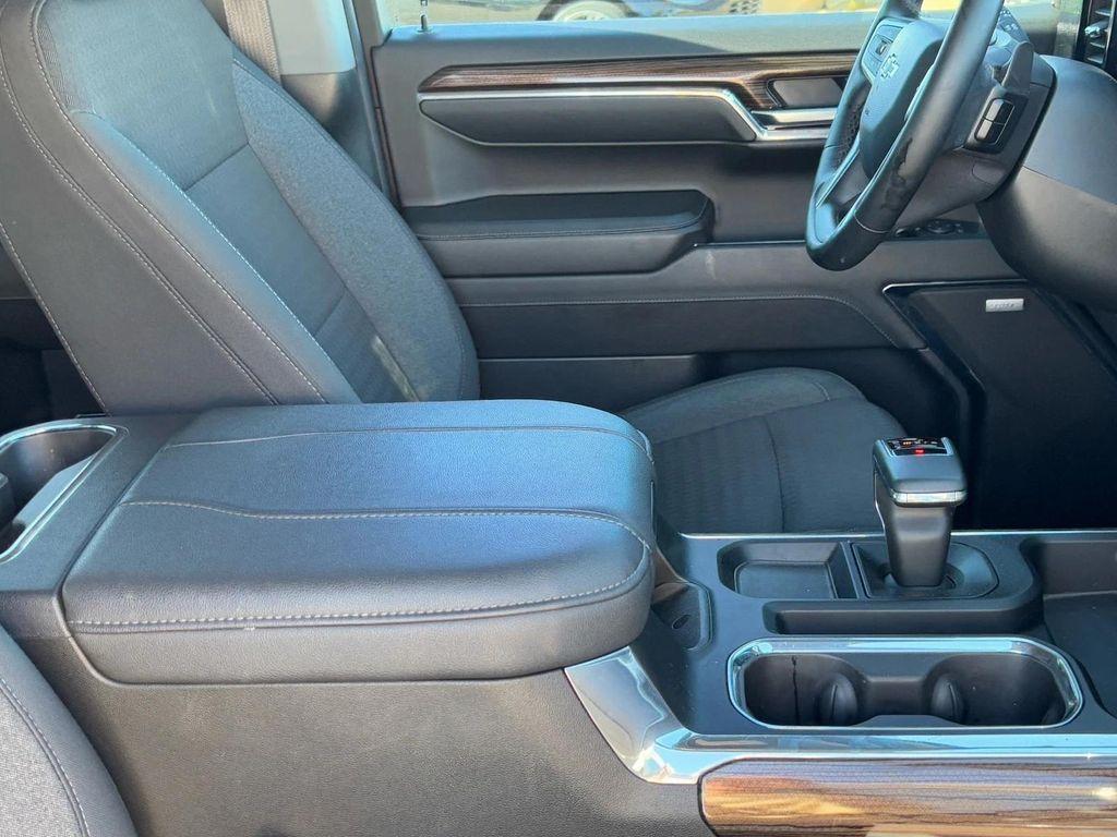 used 2024 Chevrolet Silverado 1500 car, priced at $43,389