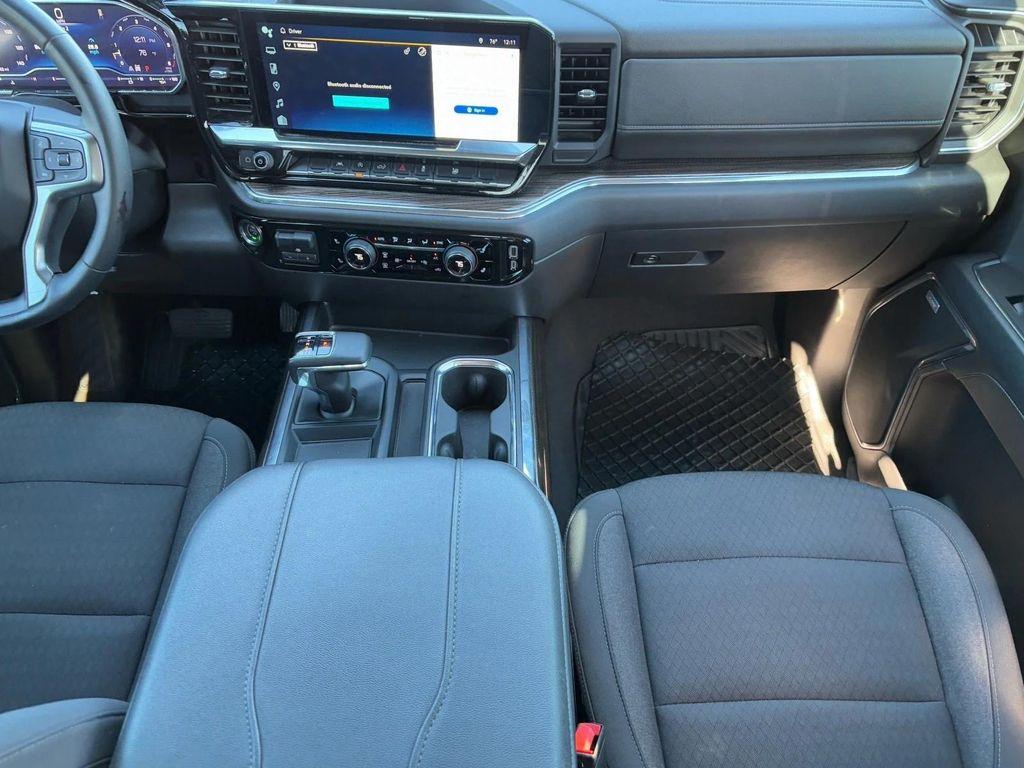 used 2024 Chevrolet Silverado 1500 car, priced at $43,389