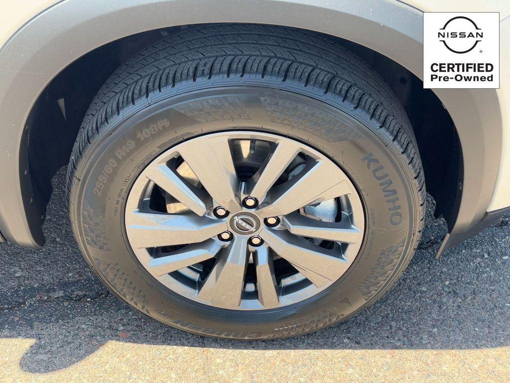 used 2025 Nissan Pathfinder car, priced at $30,982