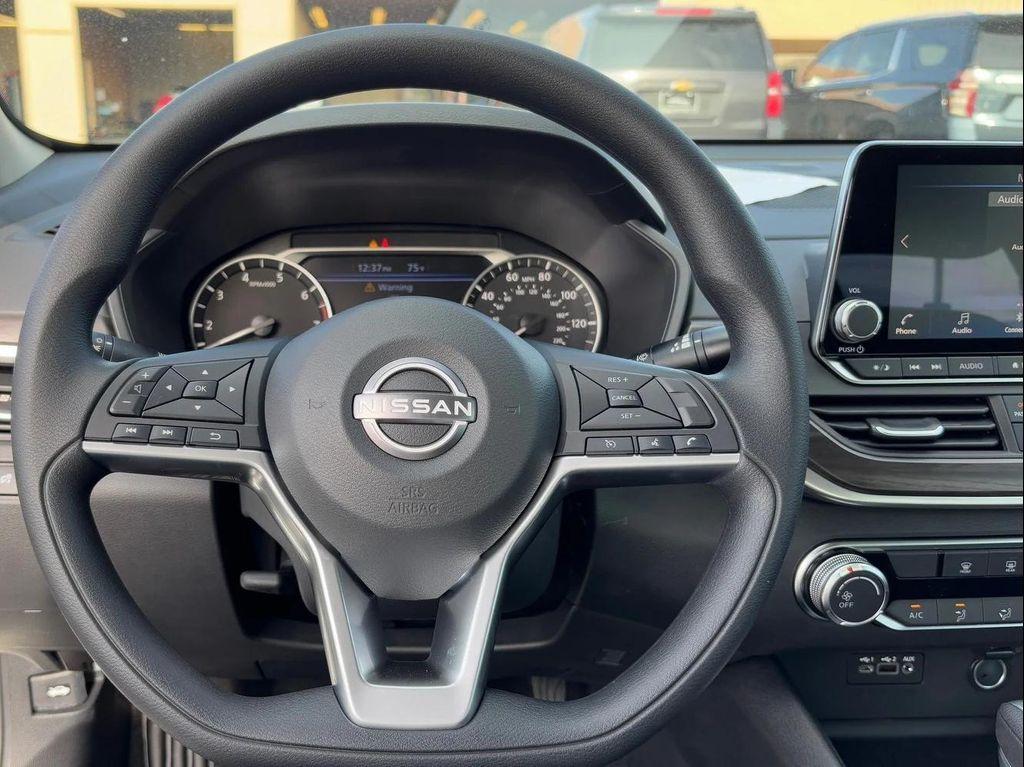 new 2025 Nissan Altima car, priced at $31,465