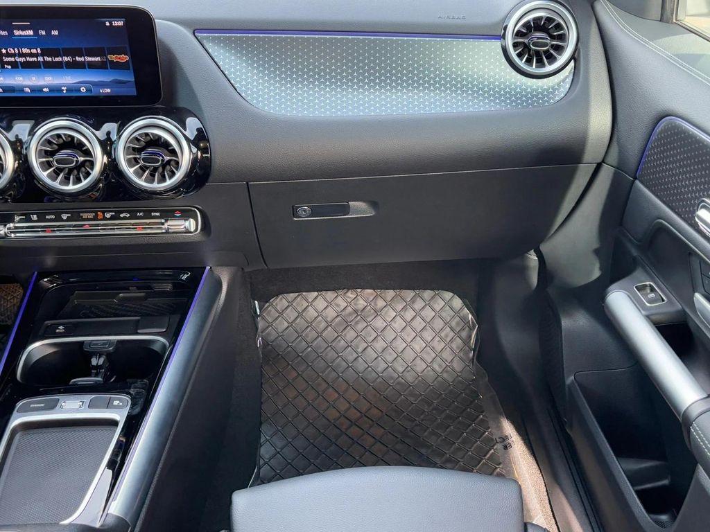 used 2025 Mercedes-Benz GLA 250 car, priced at $30,991