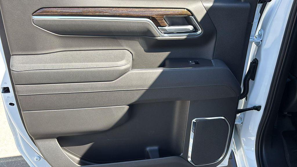 new 2026 GMC Sierra 1500 car, priced at $58,775