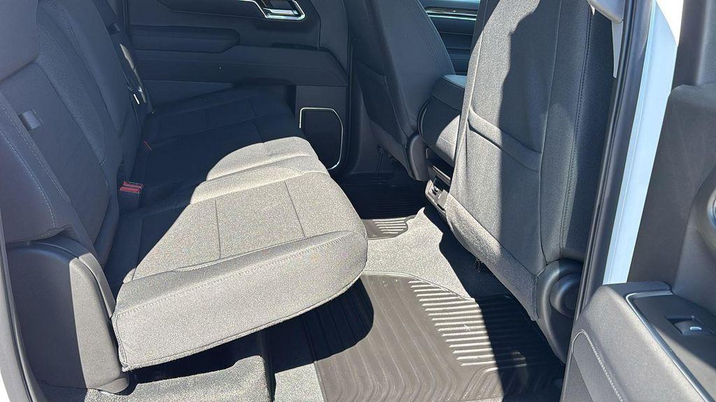 new 2026 GMC Sierra 1500 car, priced at $58,775