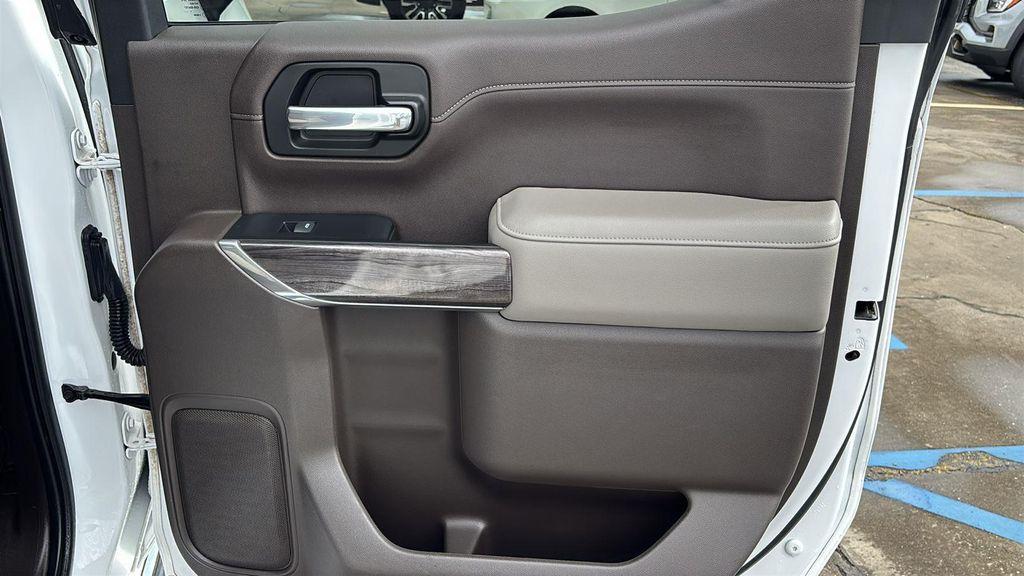 used 2022 Chevrolet Silverado 1500 car, priced at $37,744