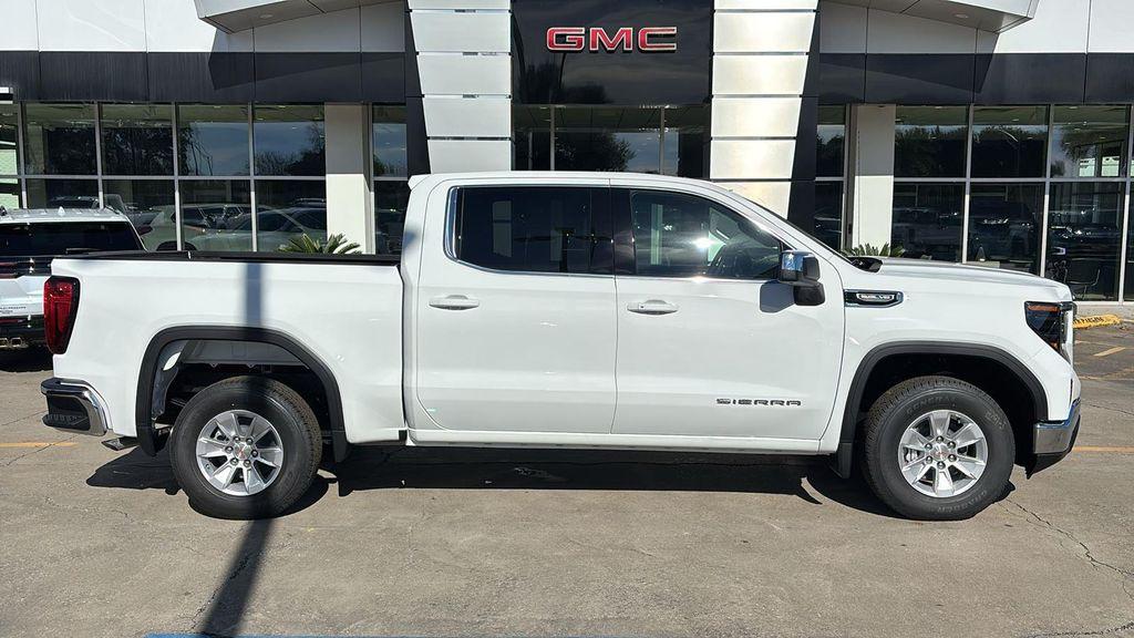 new 2026 GMC Sierra 1500 car, priced at $47,600
