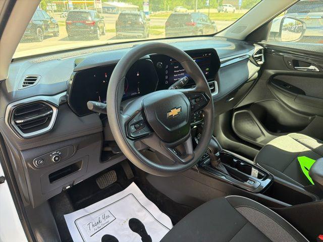 used 2025 Chevrolet TrailBlazer car, priced at $23,424