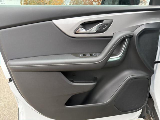 used 2025 Chevrolet Blazer car, priced at $32,498