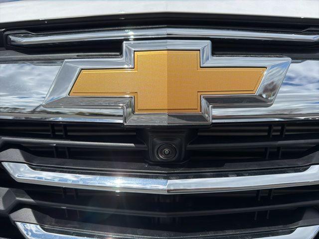 new 2026 Chevrolet Equinox car, priced at $31,823