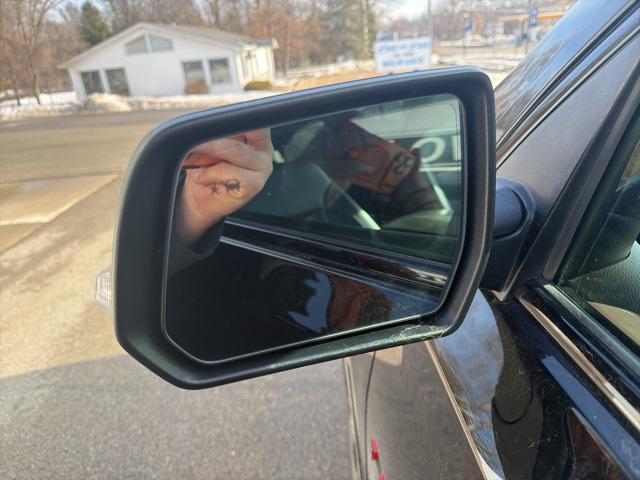 used 2021 Chevrolet Traverse car, priced at $24,725