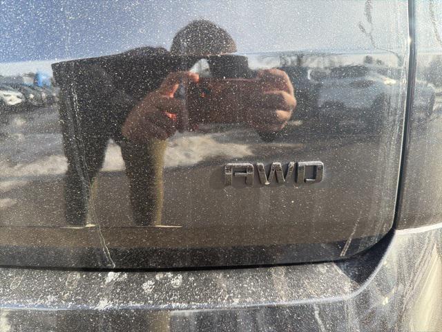 used 2021 Chevrolet Traverse car, priced at $24,725