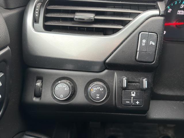 used 2018 Chevrolet Suburban car, priced at $17,998