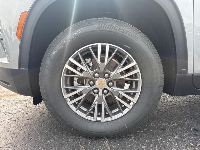 new 2025 Chevrolet Traverse car, priced at $39,825