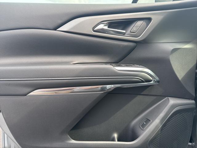 new 2025 Chevrolet Traverse car, priced at $39,825