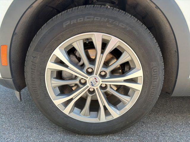 used 2023 Buick Envision car, priced at $23,040