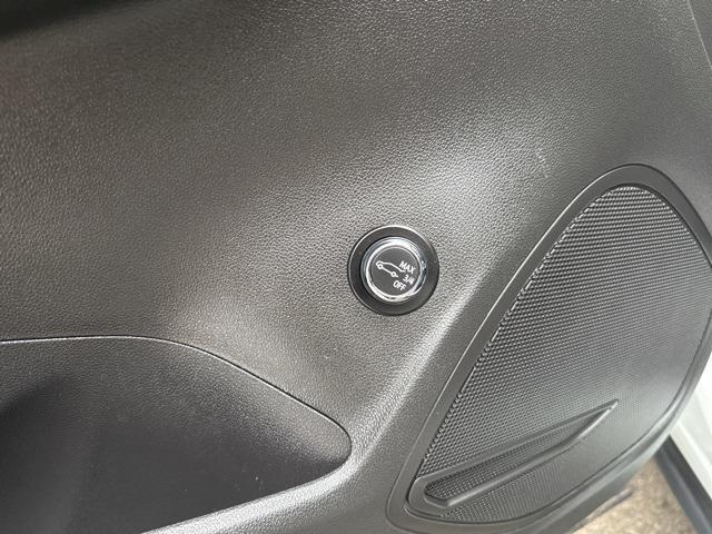 used 2021 Buick Envision car, priced at $19,595