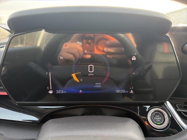 used 2025 Chevrolet Trax car, priced at $23,487