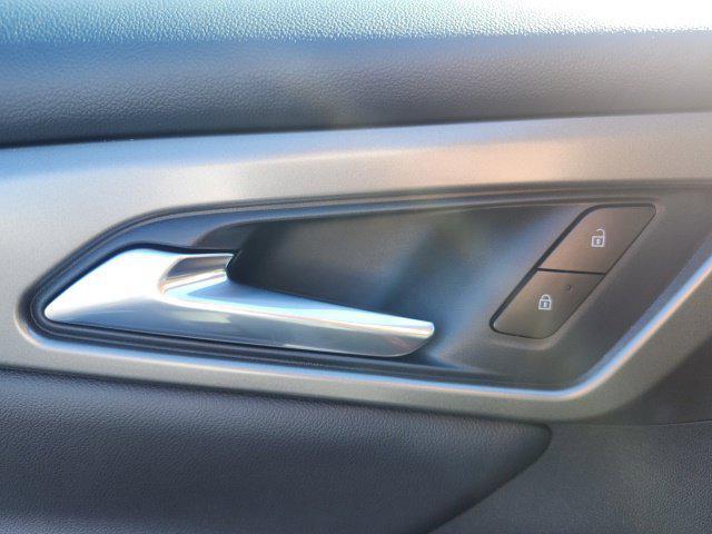 new 2027 Chevrolet Traverse car, priced at $45,009