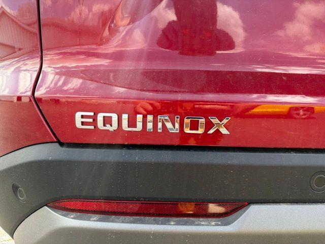 new 2026 Chevrolet Equinox car, priced at $31,430