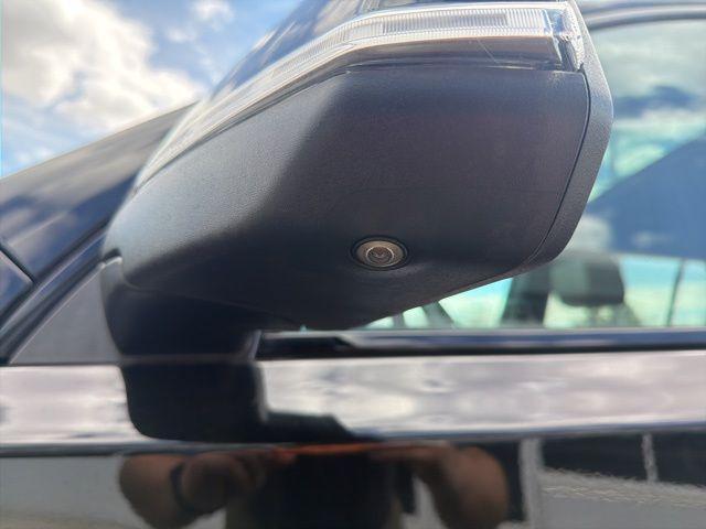 used 2022 Chevrolet Traverse car, priced at $28,995