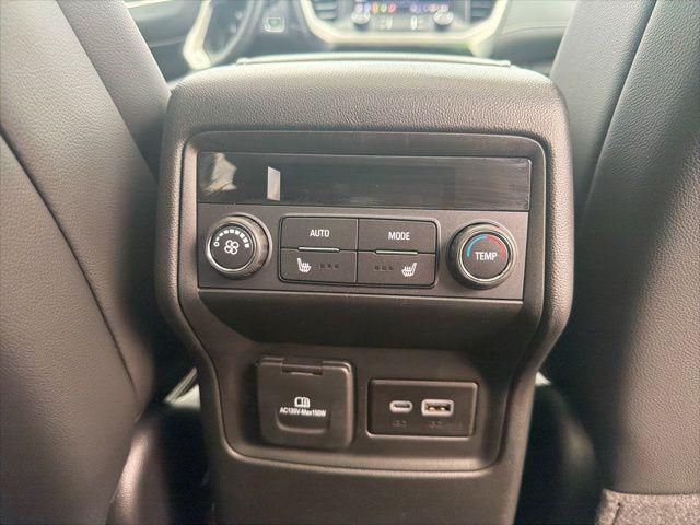 used 2023 GMC Acadia car, priced at $30,792