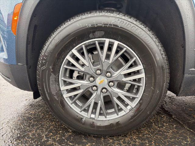 new 2026 Chevrolet Traverse car, priced at $41,976