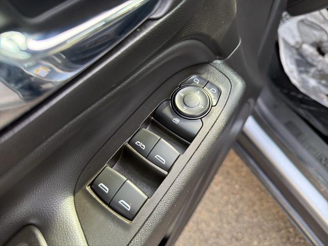 used 2024 Chevrolet Equinox car, priced at $21,545