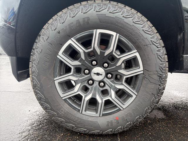 new 2026 Chevrolet Colorado car, priced at $43,290