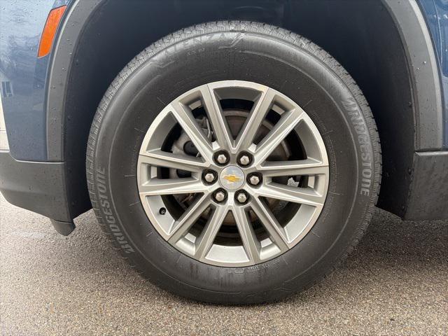 used 2023 Chevrolet Traverse car, priced at $28,995