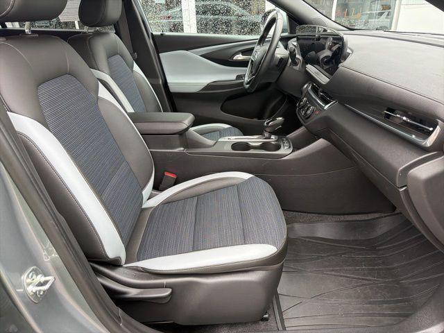 used 2024 Buick Envista car, priced at $20,977