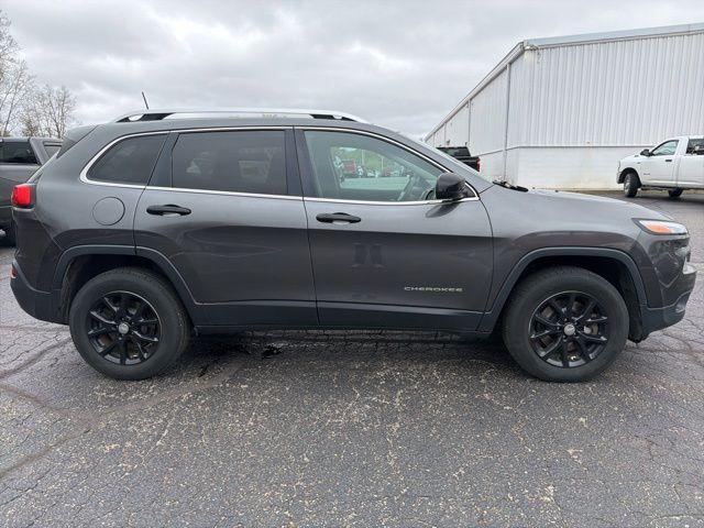 used 2016 Jeep Cherokee car, priced at $12,268