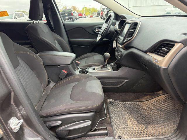 used 2016 Jeep Cherokee car, priced at $12,268