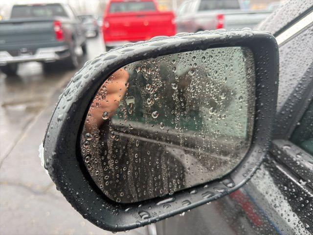 new 2026 Chevrolet Traverse car, priced at $41,976