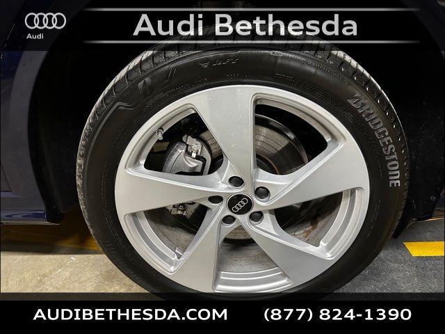 new 2025 Audi Q5 car, priced at $61,950