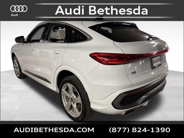 new 2025 Audi Q5 car, priced at $62,125