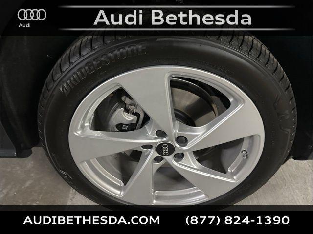 new 2025 Audi Q5 car, priced at $59,525