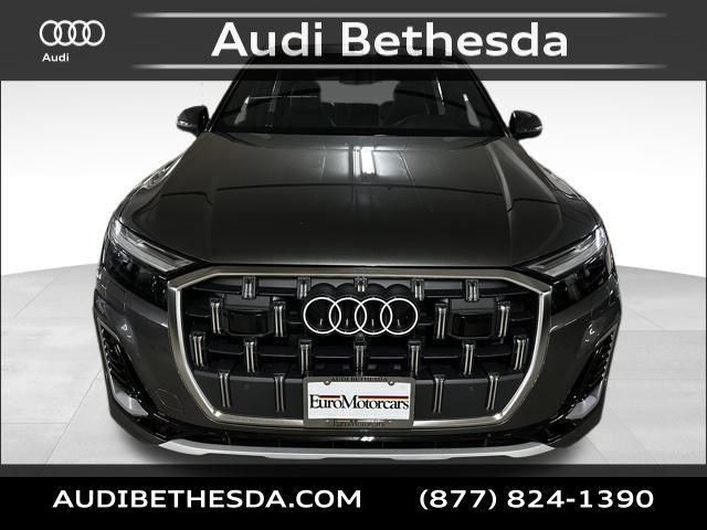 new 2025 Audi Q7 car, priced at $76,480