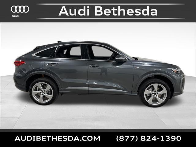 new 2025 Audi Q5 car, priced at $58,328