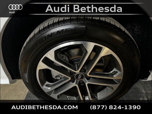 new 2025 Audi Q5 car, priced at $59,550