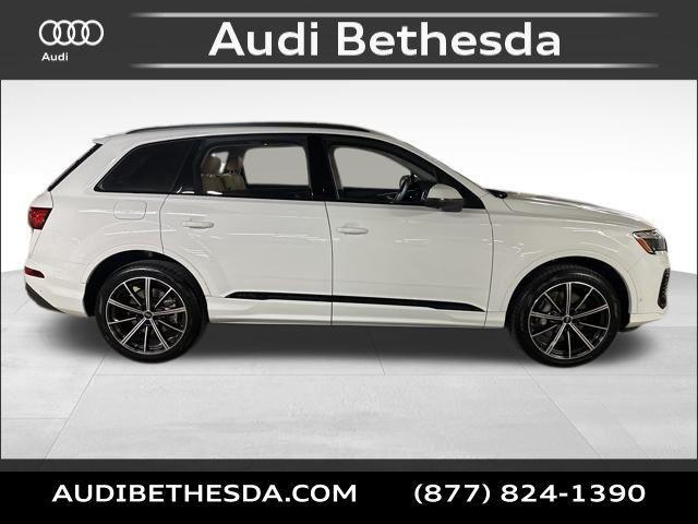 new 2026 Audi Q7 car, priced at $72,545